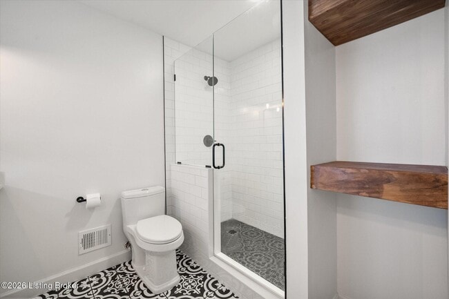 Building Photo - 7008 Foxcroft Pl