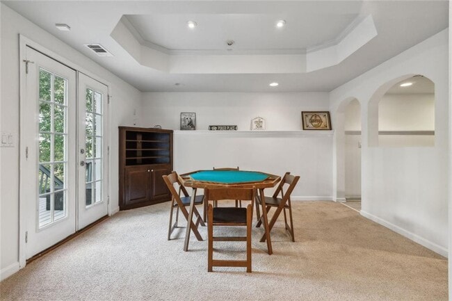 Building Photo - 508 Huntington Pl