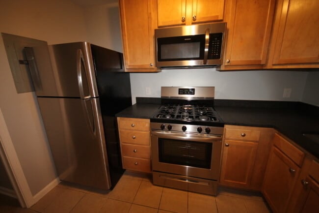 Building Photo - 1269 Simms Pl NE