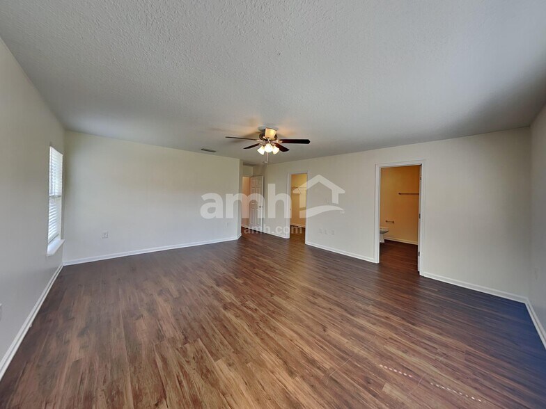 Building Photo - 3071 Bent Bow Ln