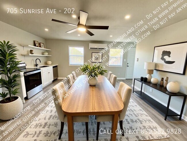 Building Photo - 705 Sunrise Ave