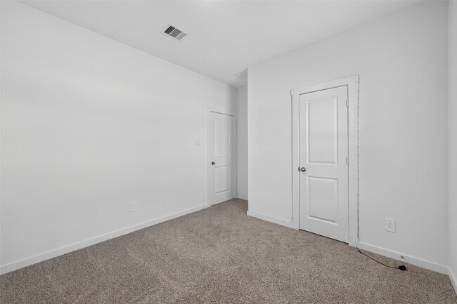 Building Photo - 30611 Castle Cove Dr