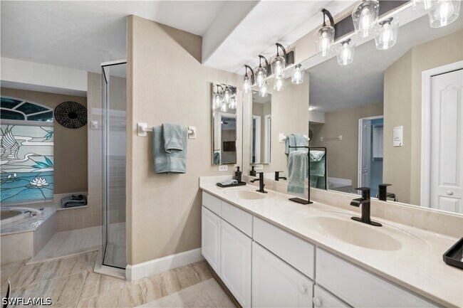 Building Photo - 28399 Del Lago Way