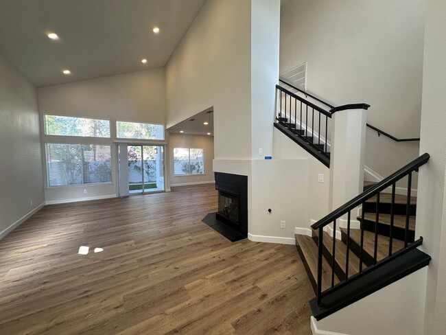 Building Photo - STUNNING DESERT SHORES MINUTES FROM THE LA...