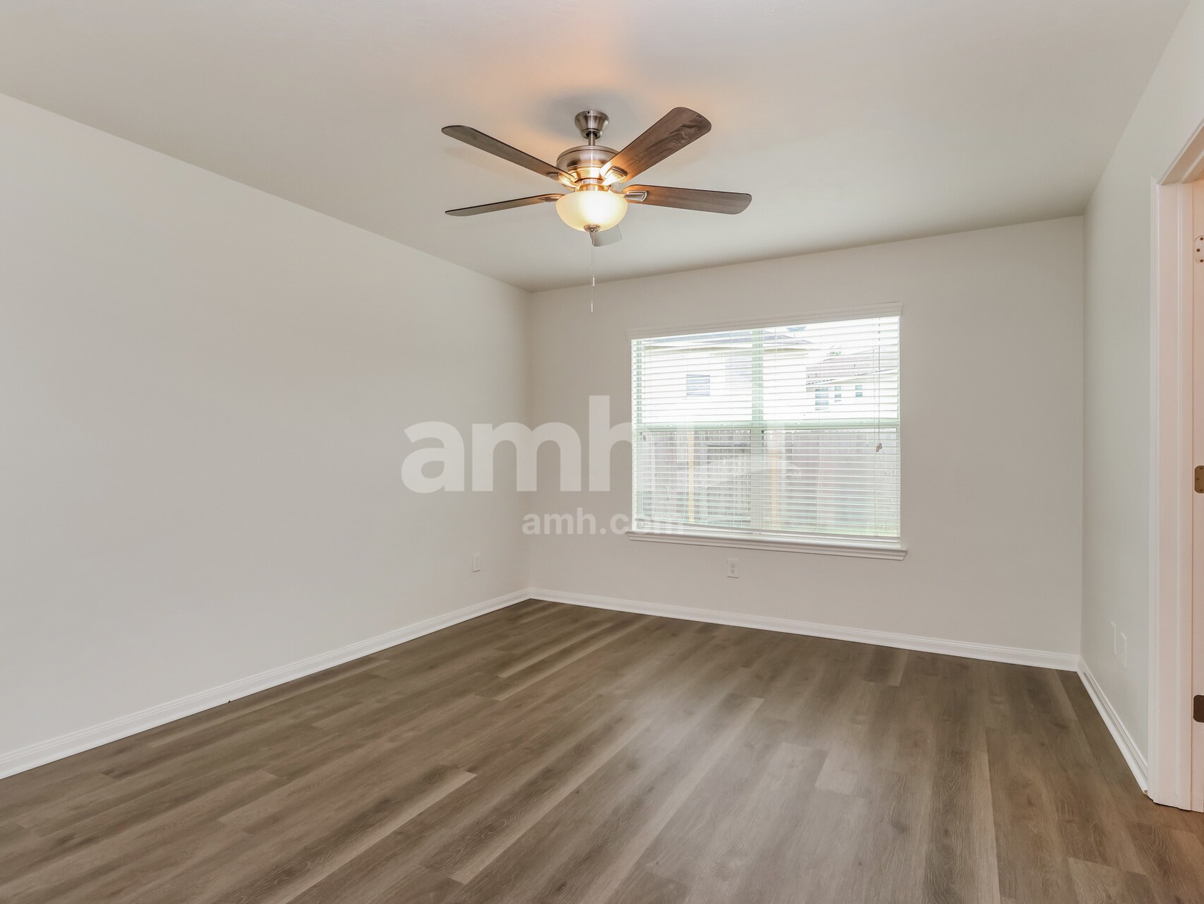 Building Photo - 910 Redcrest Springs Ct