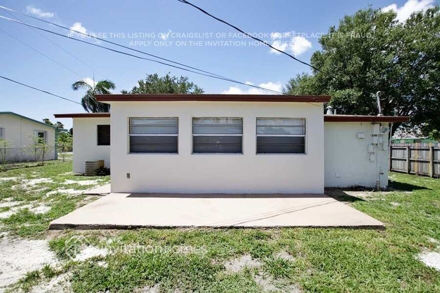 Building Photo - 1531 NW 41st Ct
