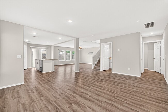 Building Photo - 26107 Idleford Ln