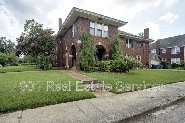 Building Photo - 257 Hawthorne St