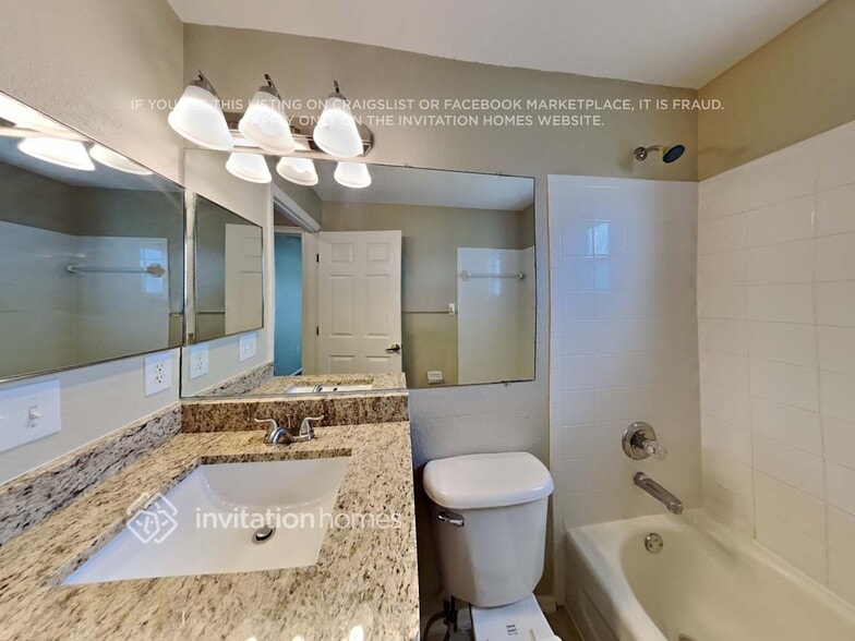 Building Photo - 8399 Split Creek Cir