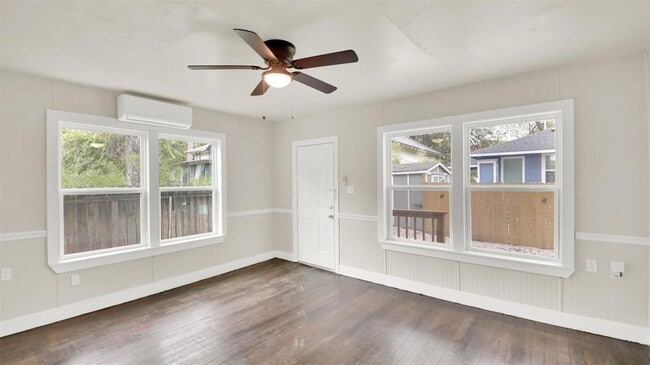 Building Photo - 4010 Speedway