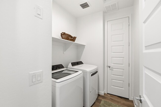 Building Photo - 3251 S Lotus