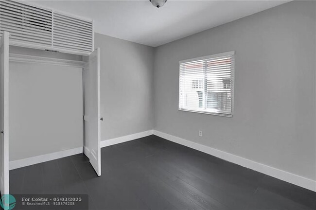 Building Photo - 846 Jefferson Ave