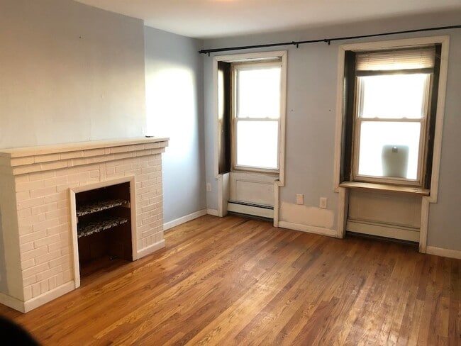 Building Photo - 55 Van Reipen Ave