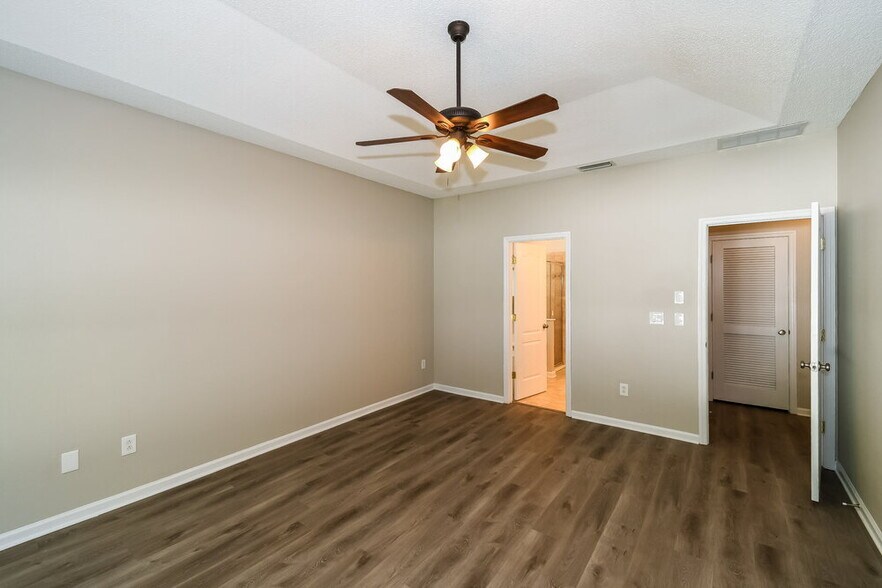 Building Photo - 7352 Hawks Point Ct