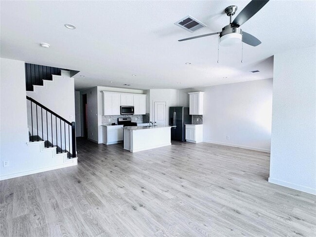 Building Photo - 30703 Castle Cove Dr
