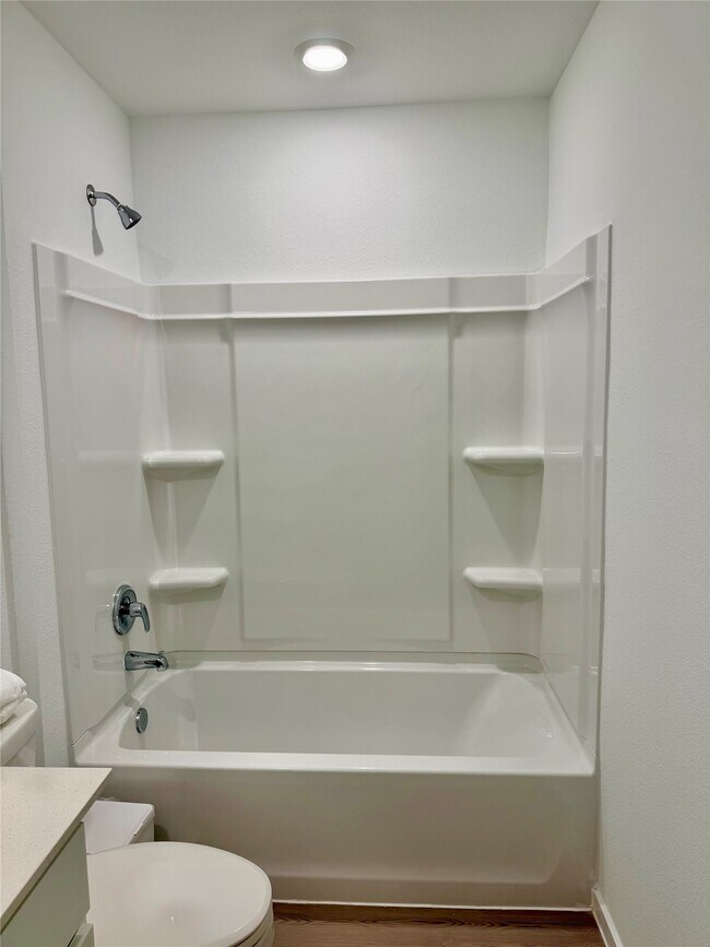 Building Photo - 6115 Sunburst Scarlet St