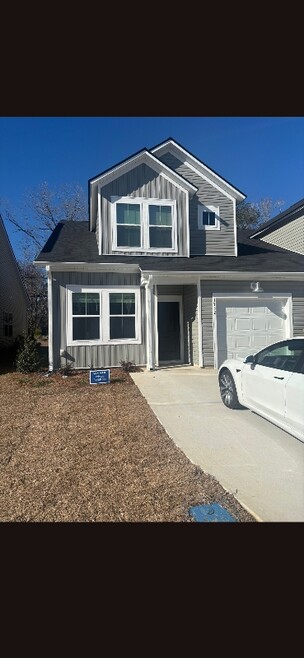 Building Photo - 1752 Hunting Harris Ct SW