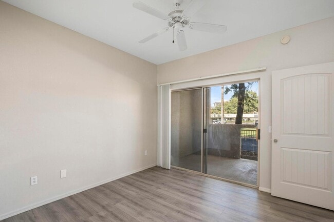 Building Photo - 4644 N 22nd St