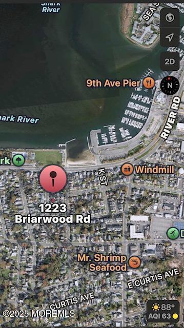 Building Photo - 1223 Briarwood Rd