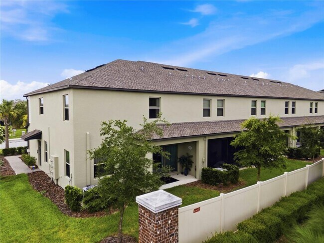 Building Photo - 9735 Ashworth Pl