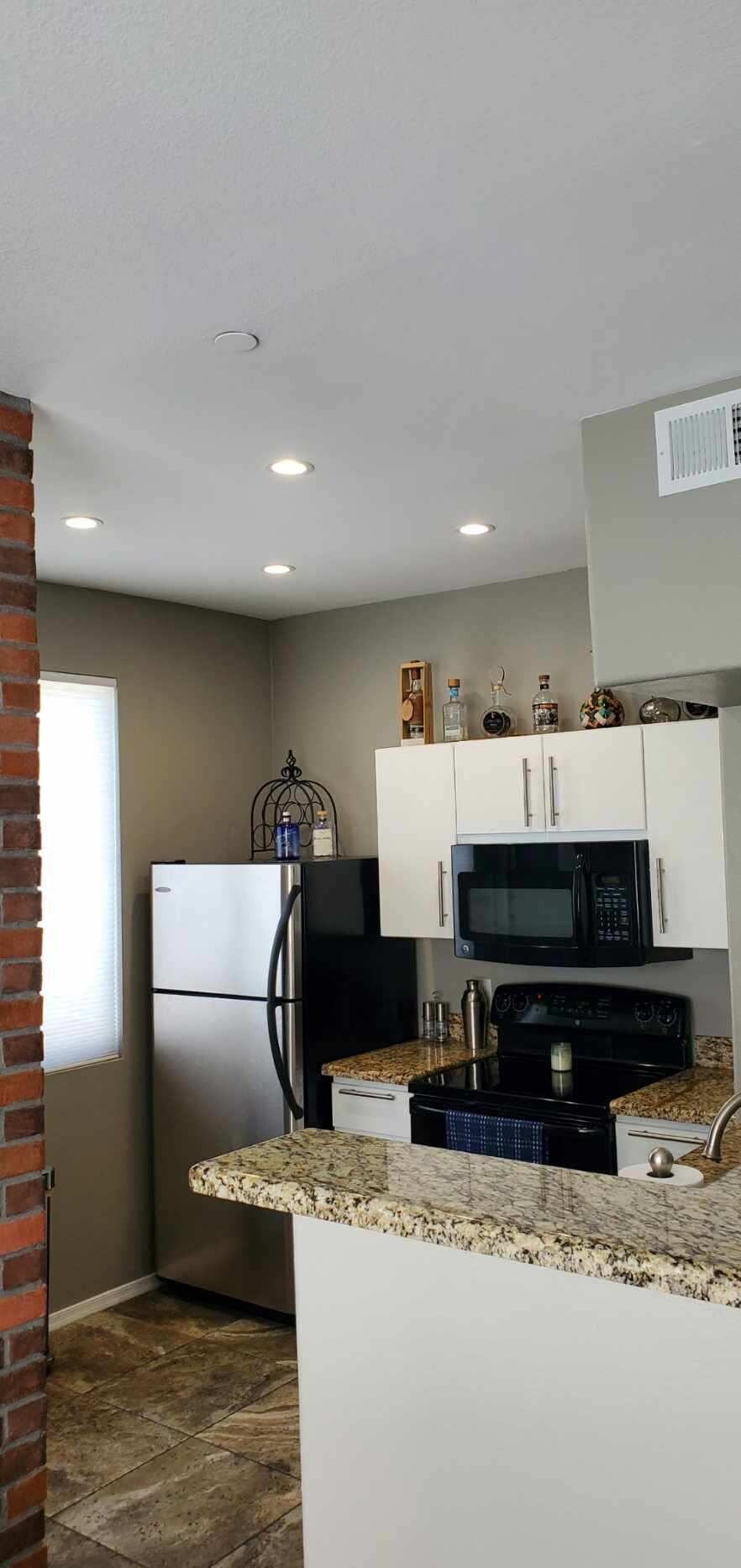 Building Photo - 3302 N 7th St