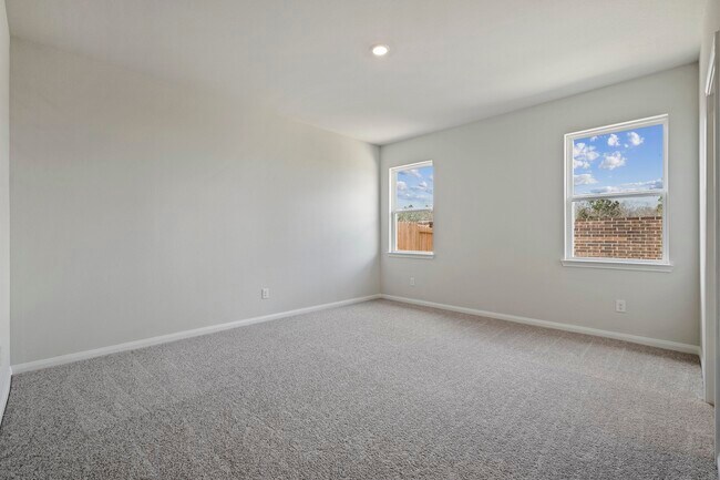 Building Photo - 8930 Ice Quartz Dr