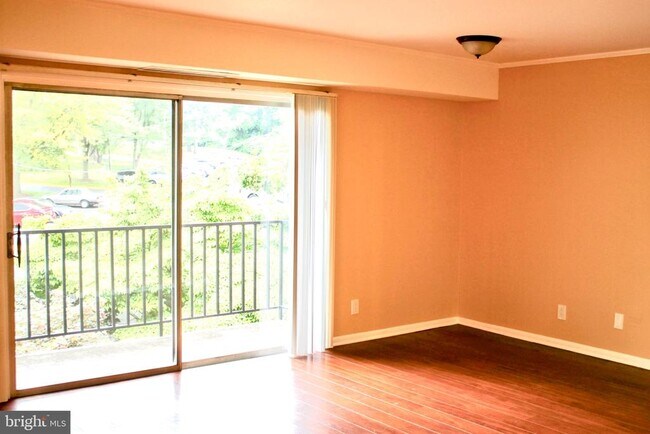 Building Photo - 12652 Dara Dr