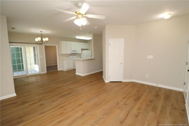 Building Photo - 2812 Kudrow Ln