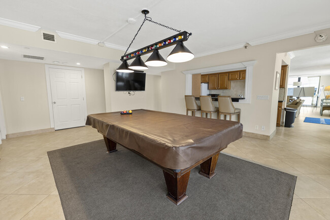 Building Photo - 4000 N Ocean Dr