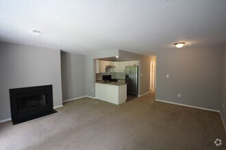 Building Photo - Fresh Paint and Updated Condo in Parkville...