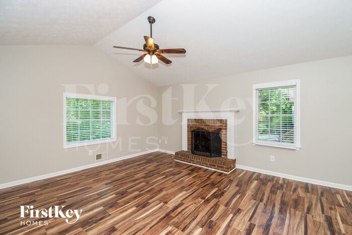 Building Photo - 608 Nottingham Dr