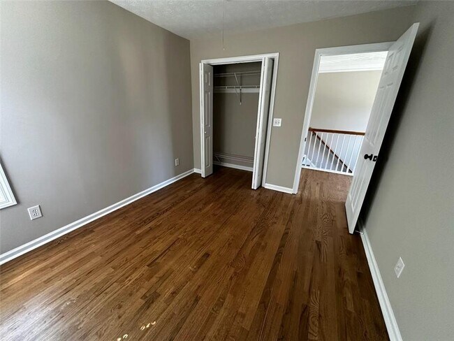 Building Photo - 3924 Riverstone Dr