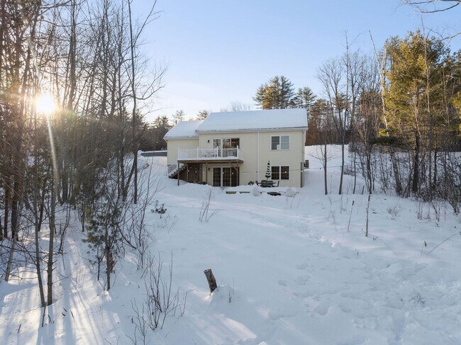 Building Photo - 589 Laconia Rd