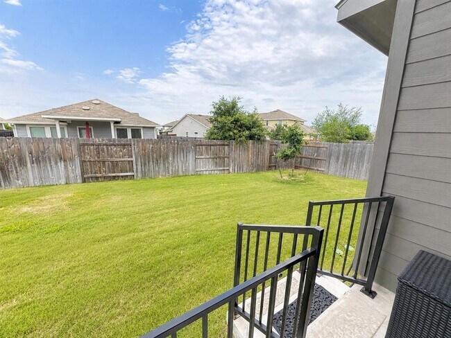 Building Photo - 133 Camino Verde