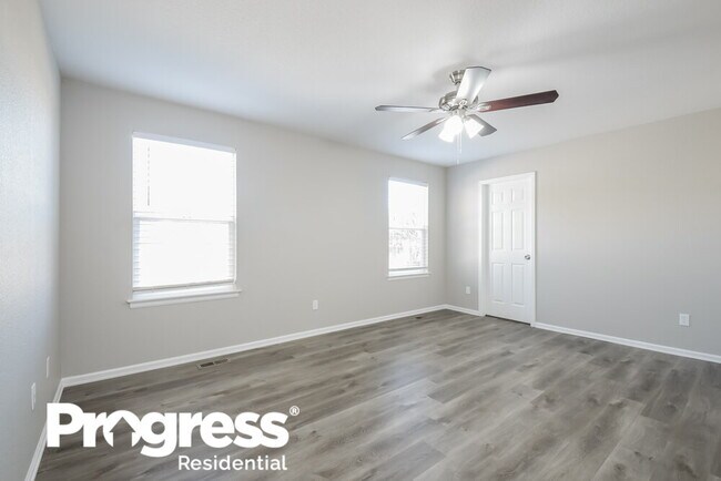 Building Photo - 4223 Pioneer Pl