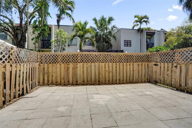Building Photo - 4600 SW 67th Ave