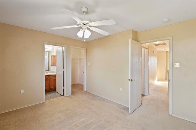 Building Photo - 12022 Lima Dr