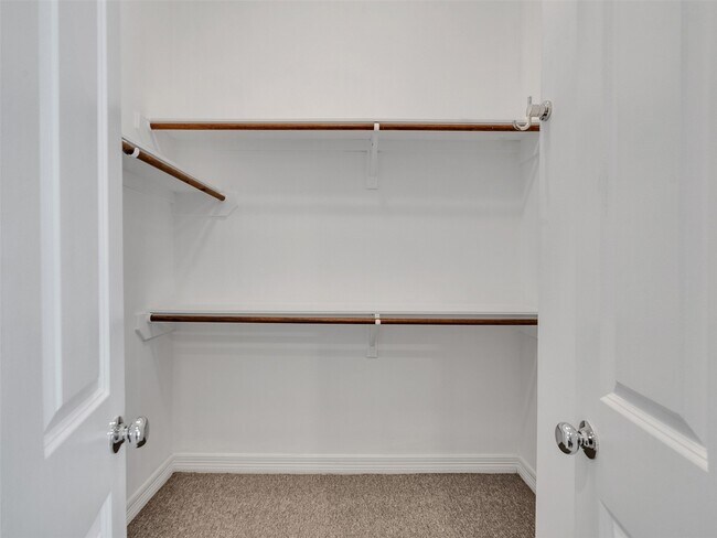 Building Photo - 3802 Center St