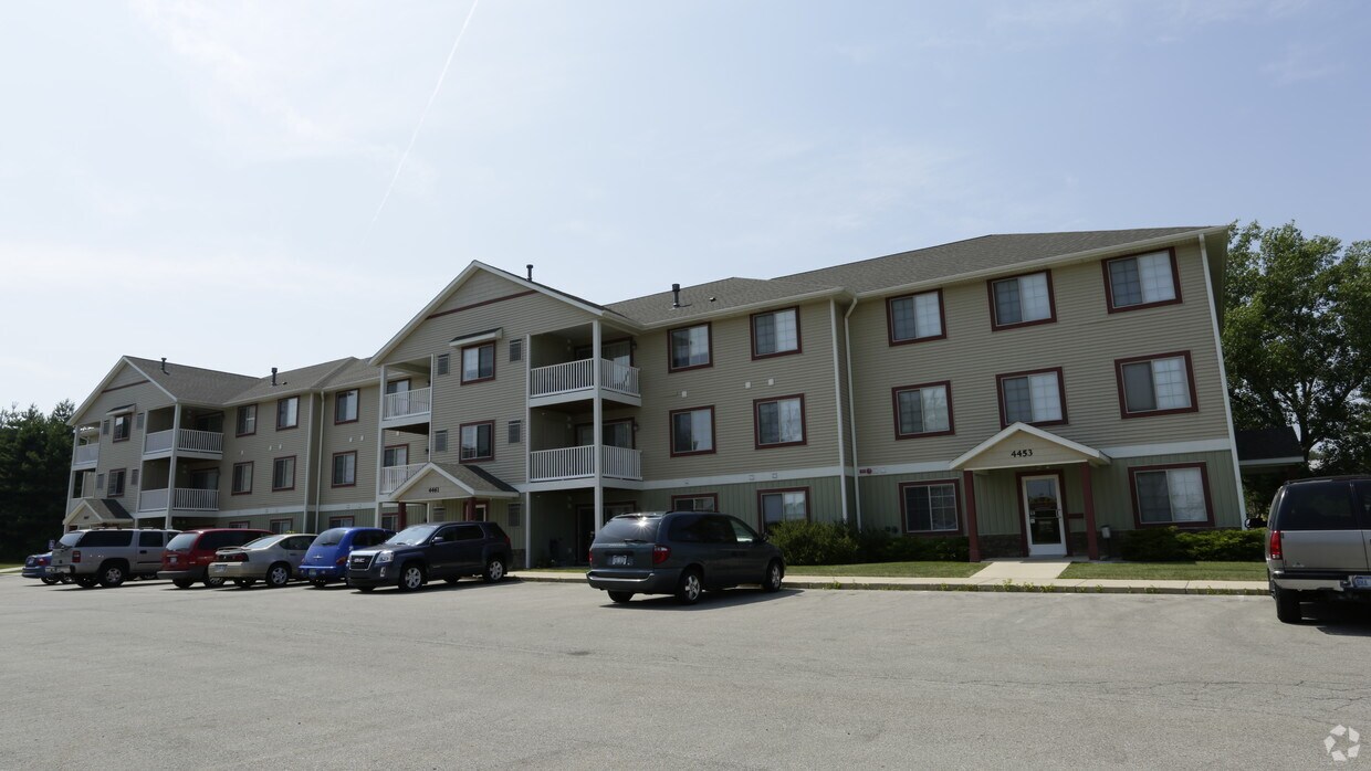 Landing Place Apartments Kentwood
