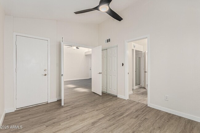 Building Photo - 6480 N 82nd St