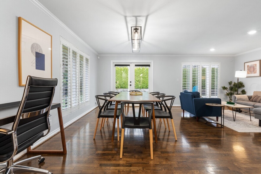 Building Photo - 14813 NE 15th Pl