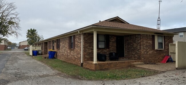 Building Photo - 1716 Patrick Way