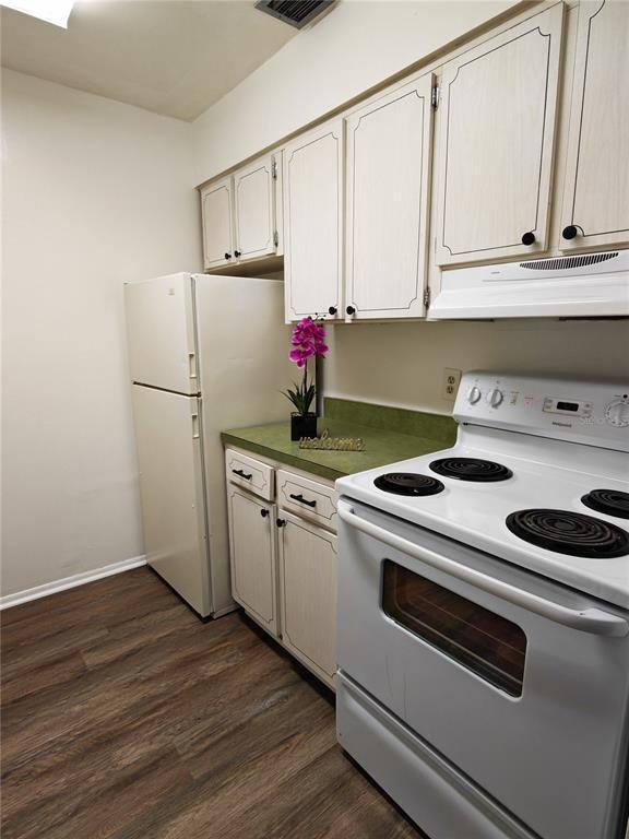 Building Photo - 4325 Aegean Dr