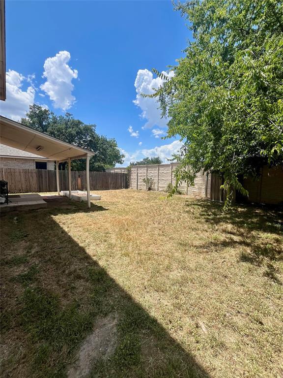 Building Photo - 3809 Top Rock Ln