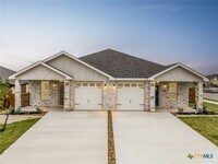 Building Photo - 5101 Rose Petal Ct