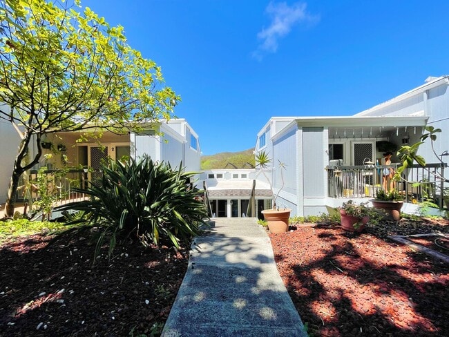 Building Photo - 44-160 Kou Place, #8
