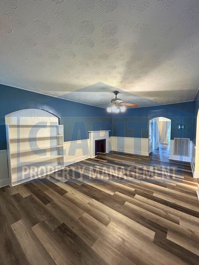 Building Photo - 2 bedroom apartment next to Lee University...