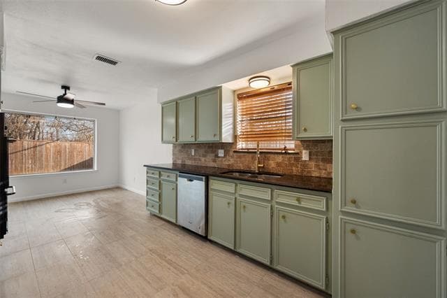 Building Photo - 701 Rocky Canyon Rd