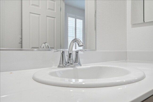 Building Photo - 7503 Allan Detrick Ave