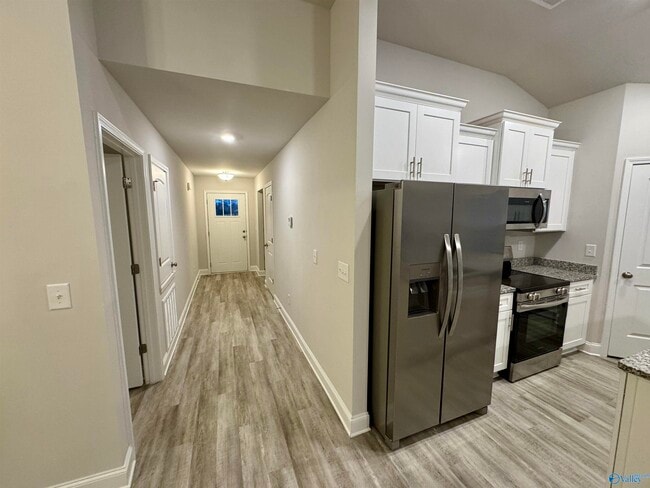 Building Photo - 108 Bingham Wy